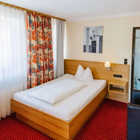 Garni Fuchs Hotel 3*